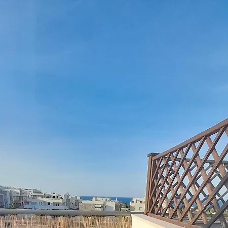 Πανσιόν Attico Sunrice *